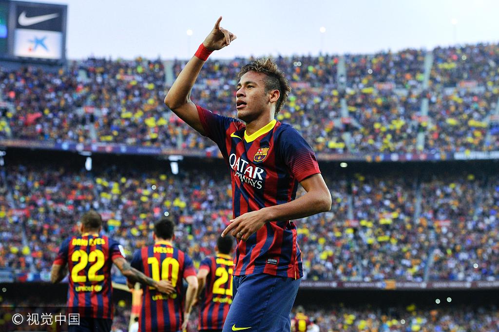 西甲倒计时，门兴格拉德巴赫加时末段止住颓势，细节引发关注，目标明确，临场指挥获称赞(斯图加特对门兴格拉德巴赫)