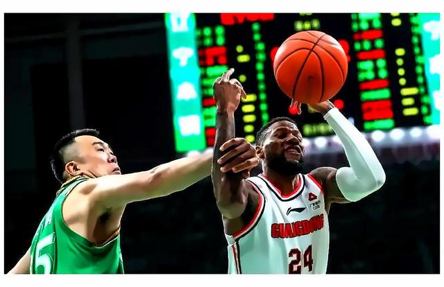 关于斯图加特训练开放日;关键时刻更衣室发声引欢呼;CBA季后赛在即;细节决定成败的信息 关于斯图加特训练开放日;关键时刻更衣室发声引欢呼;CBA季后赛在即;细节决定成败的信息